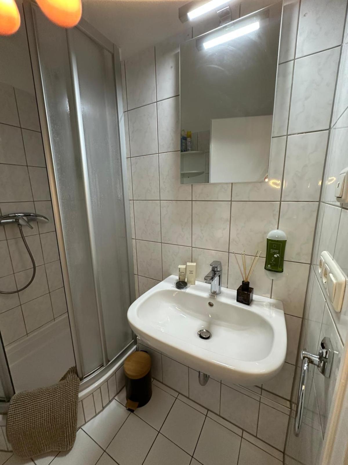 Hotel-Pension Asta München Exteriör bild