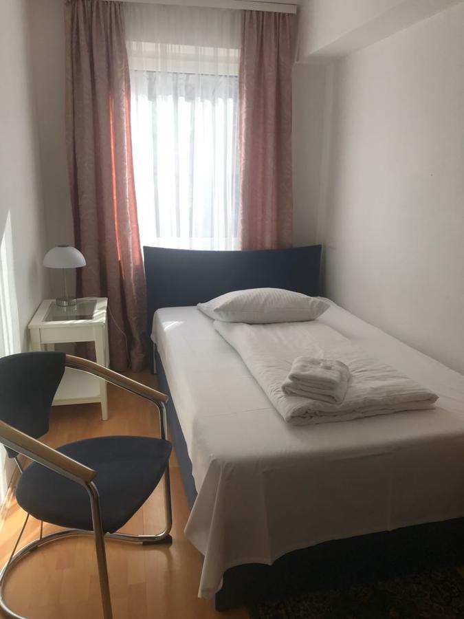 Hotel-Pension Asta München Exteriör bild