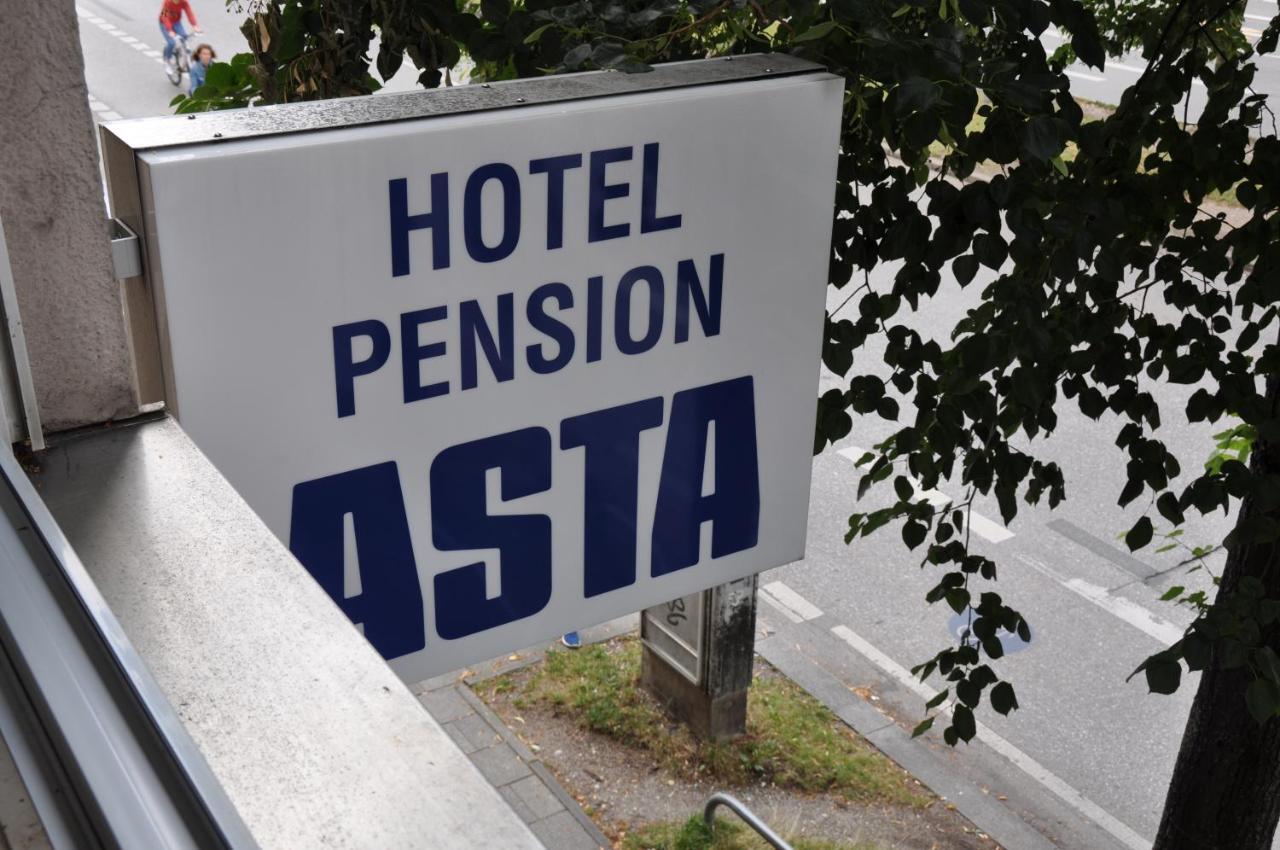Hotel-Pension Asta München Exteriör bild